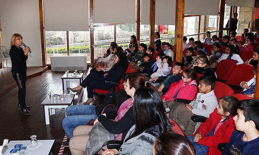 Türkay Çakalağaoğlu Karabağlarlı Çocuklarla Buluştu