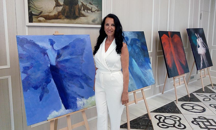 ''Kelebek Olmalıydık'' resim sergisi açıldı