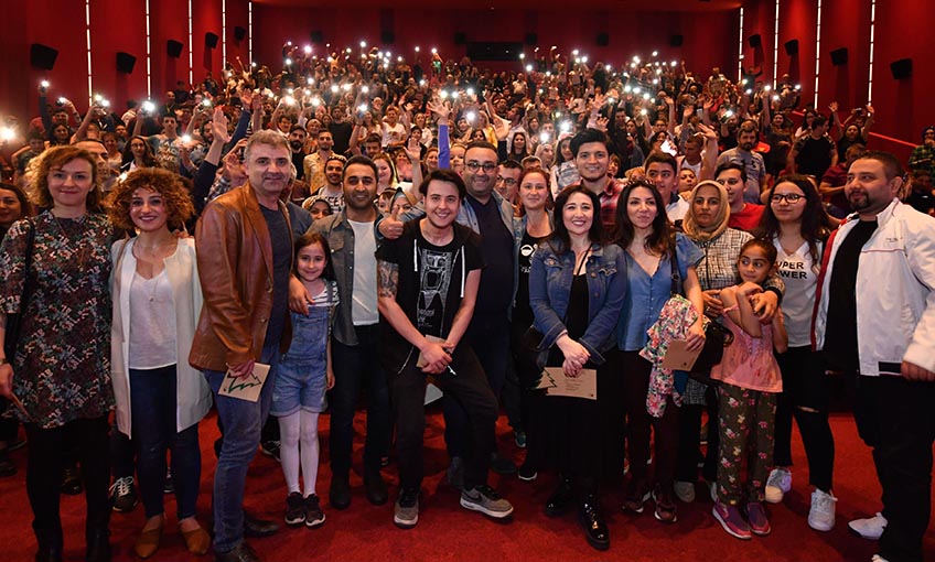 “Cici Babam” kahkahası Ege’de