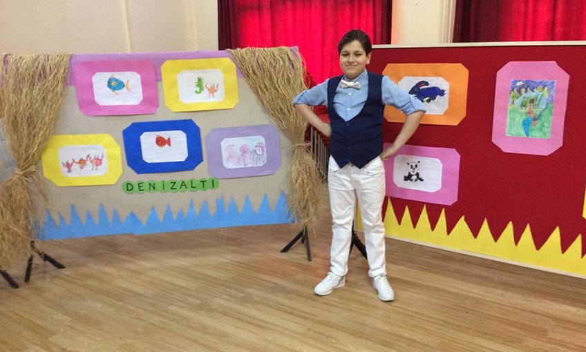 Otizmli ilkokul öğrencinden “Resim Sergisi”