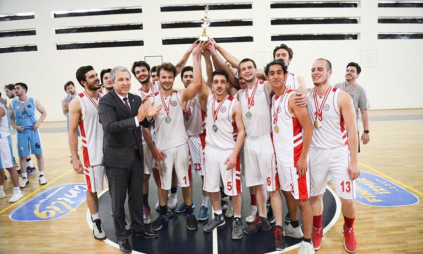 Ege sporda da öncü