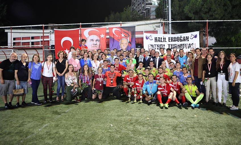 Hakemler Bayraklı’da yarıştı            