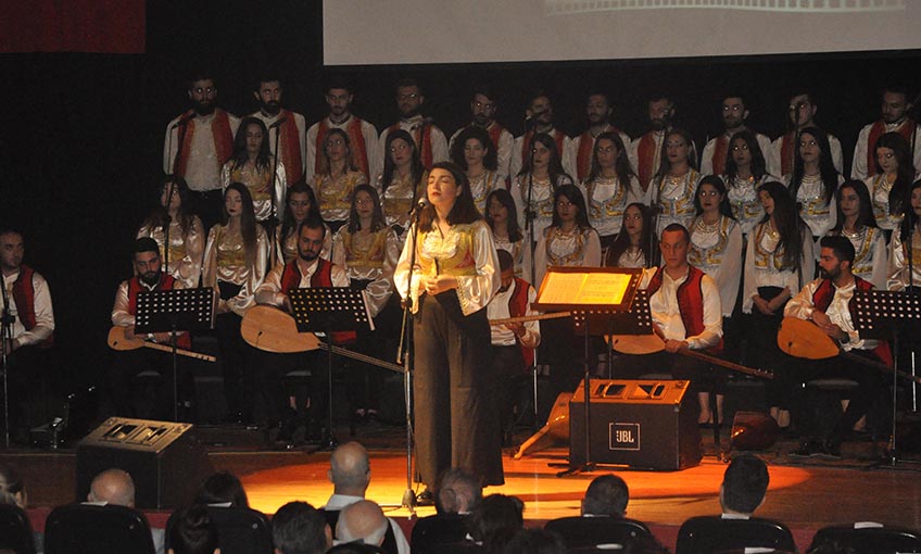 Türkü sevdalılarını buluşturan gece