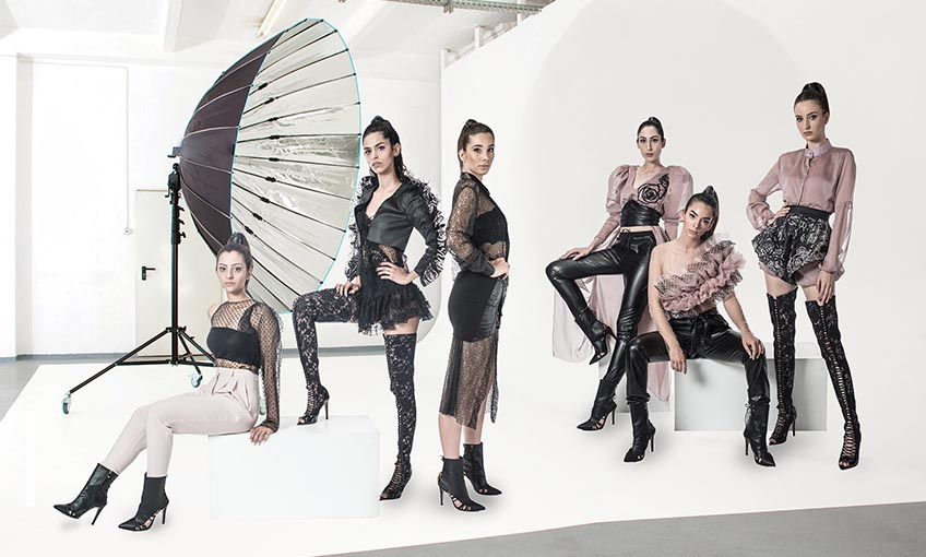 İzmir Ekonomi’den yılsonu defilesi