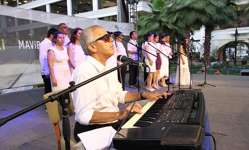 Görme Engellilerden MaviBahçe’de Muhteşem Oyun