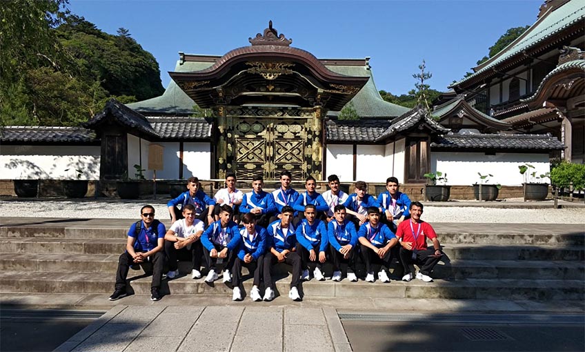 Asıl dostluk kazandı