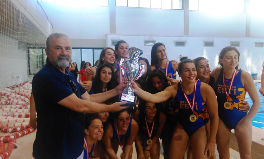 Ege Su Sporları ve Tenis İhtisas Spor Kulübü İzmir’e üçüncü kez şampiyonluk sevinci yaşattı