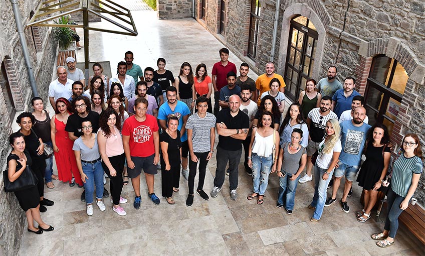 Bu kursun meraklısı çok