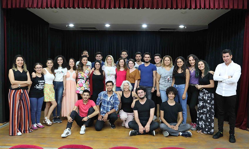 Bayraklı belediyesi, yeni oyuncu adaylarını arıyor