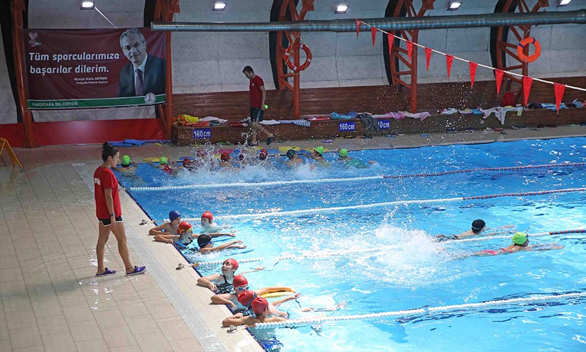 Cumhuriyet çocuklarına anlamlı destek