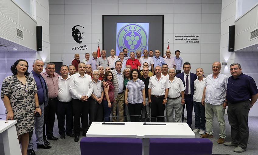 Başkan Piriştina belediye çalışanlarıyla bayramlaştı