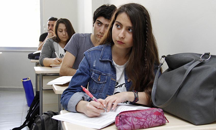 Aziz Nesin Bilgi ve Eğitim Merkezi’ne rekor başvuru