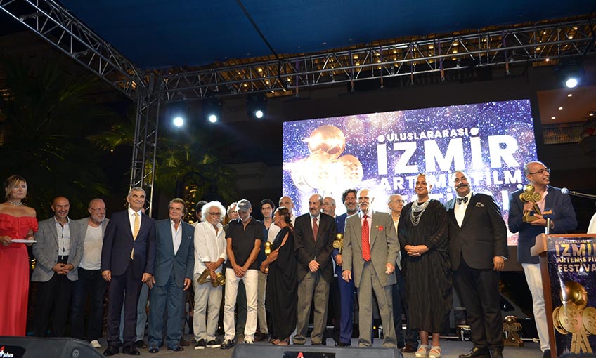 MaviBahçe’de Muhteşem Ödül Gecesi  