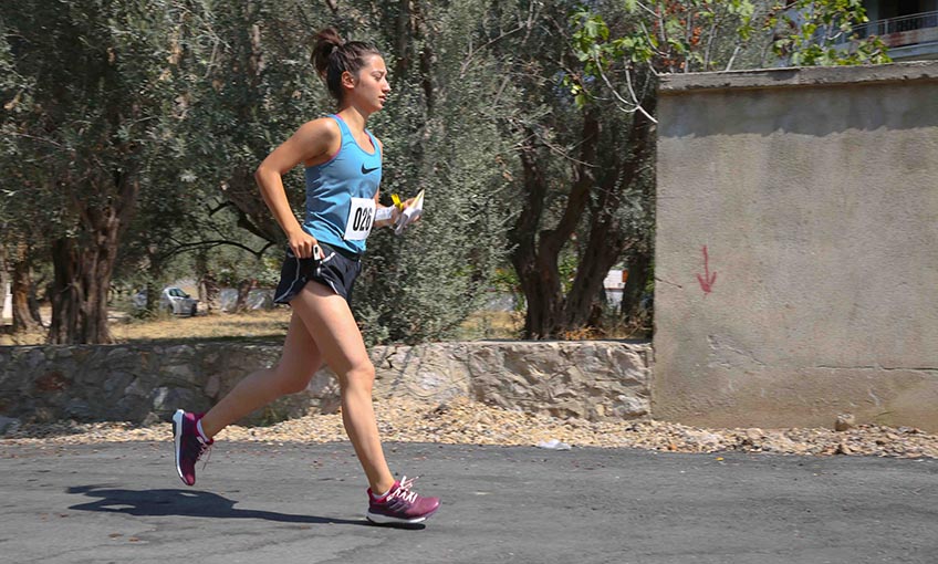 Oryantiring yarışması Buca’da başladı