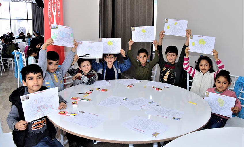 Bornovalı çocuklar Resim Atölyesi’nde buluştu