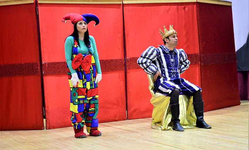 Çocuk Kulübü üyeleri tiyatroda buluştu