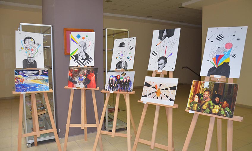 Ege’de “Kolaj Sergisi” sanatseverlerle buluştu