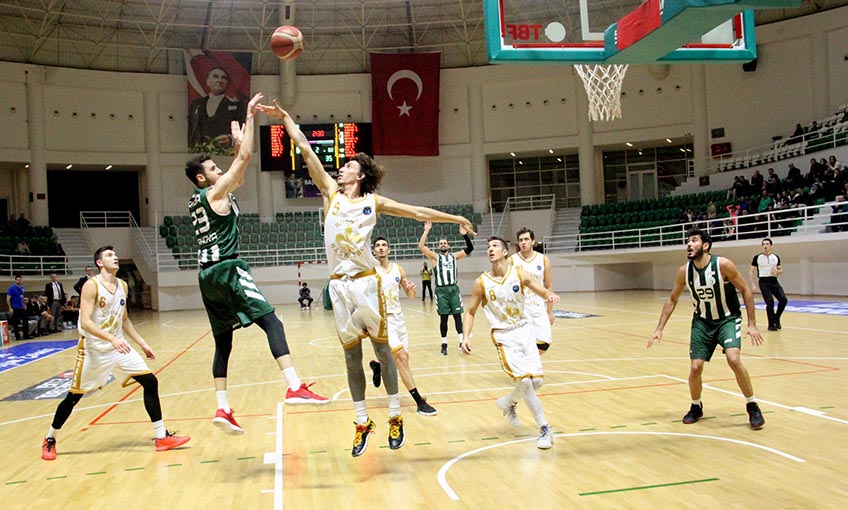 Bornova Belediyespor’da öncelikli hedef play-off