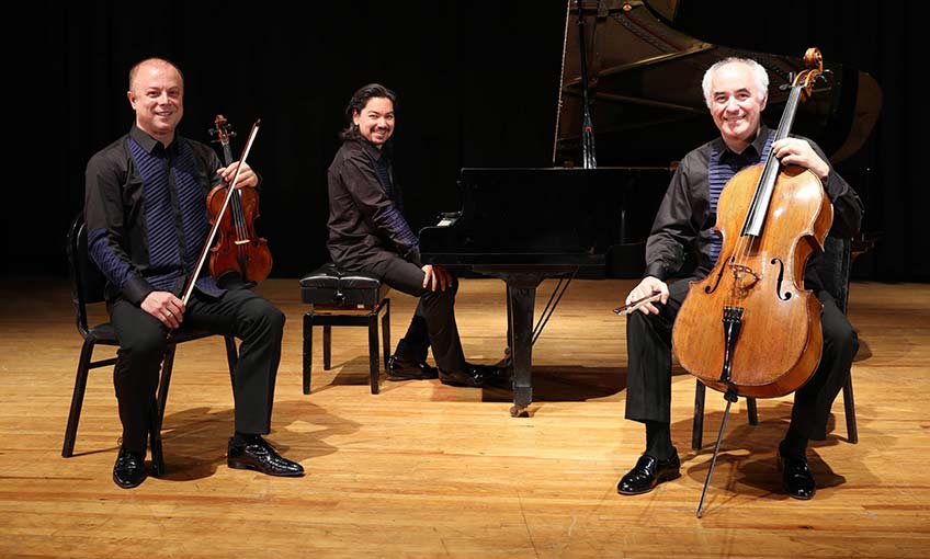 Arkas Trio Yeni Yıl Konserlerinde...