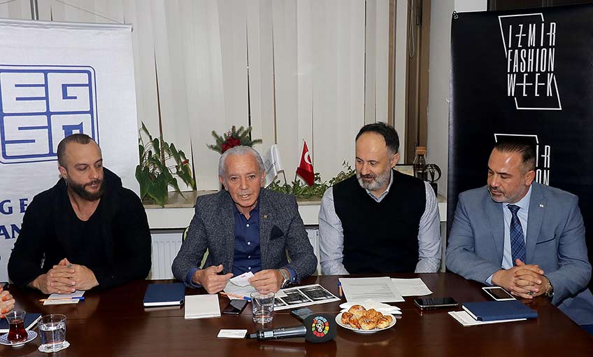 Tarihi Alsancak Garı'nda Moda Şöleni