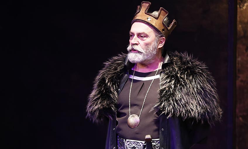 Konak’ın yeni sahnesi Kral Lear’la açıldı