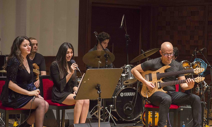 Festival’de Yaşar Üniversitesi caz ensemble gecesi