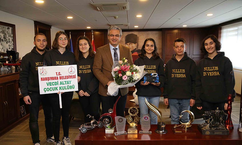 Karşıyaka’nın bilim kahramanları Amerika yolcusu!