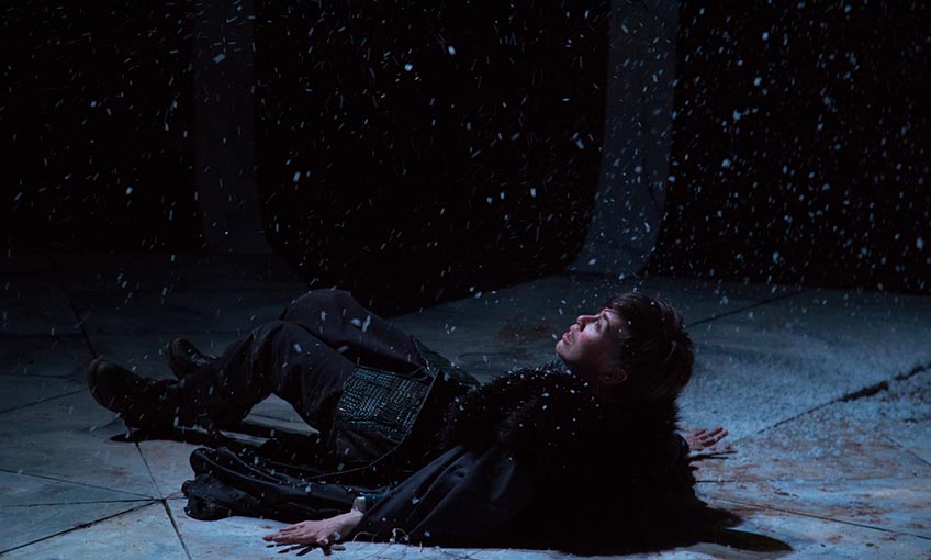 BBŞT’nin yeni oyunu “Sessizlik” seyirciyle buluştu