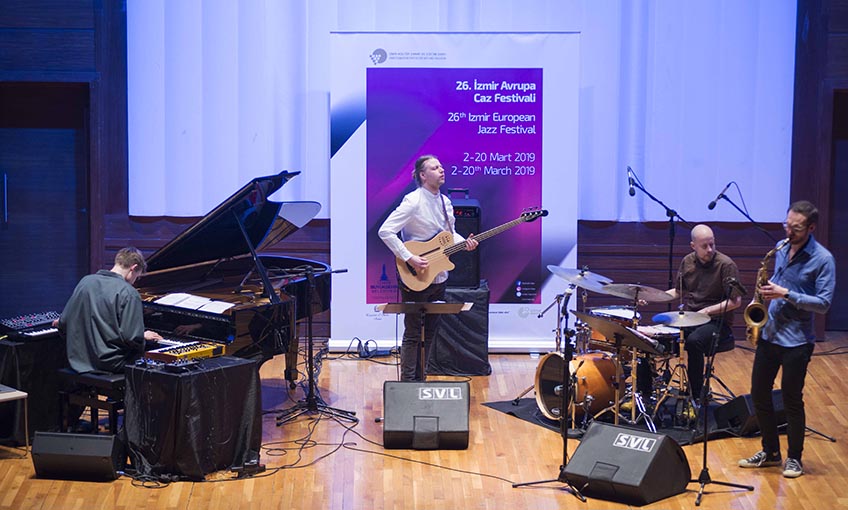 Caz festivalini Tımo Vollbrecht Fly Magıc kapattı