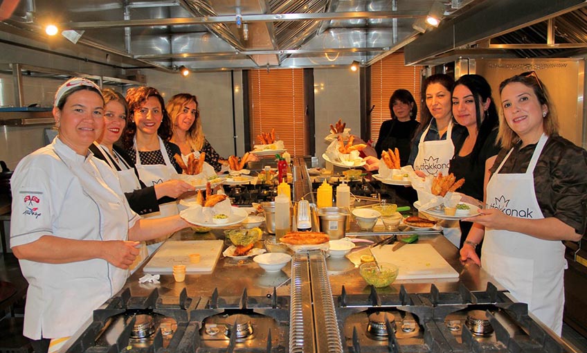 Kemeraltı Mutfak Konak yeni tarifleriyle gastronomi meraklılarını ağırlıyor