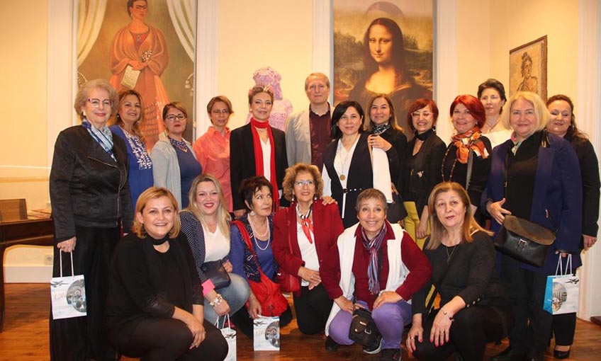 Konak'ta 22 Sanatçı 22 Eser