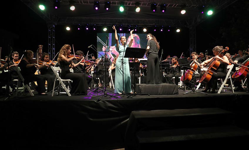 Olten Filarmoni Orkestrası, Bağbozumu için sahne aldı