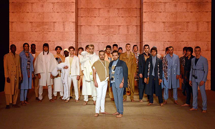 ‘Beni Bağrına Bas Mercedes-Benz Fashion Week Istanbul’da