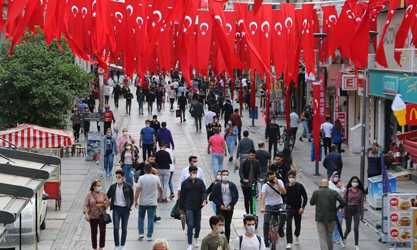 Konak, Cumhuriyet için süslendi