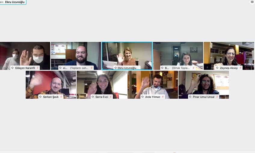 İzmir Ekonomi’de ‘iletişim’ zirvesi