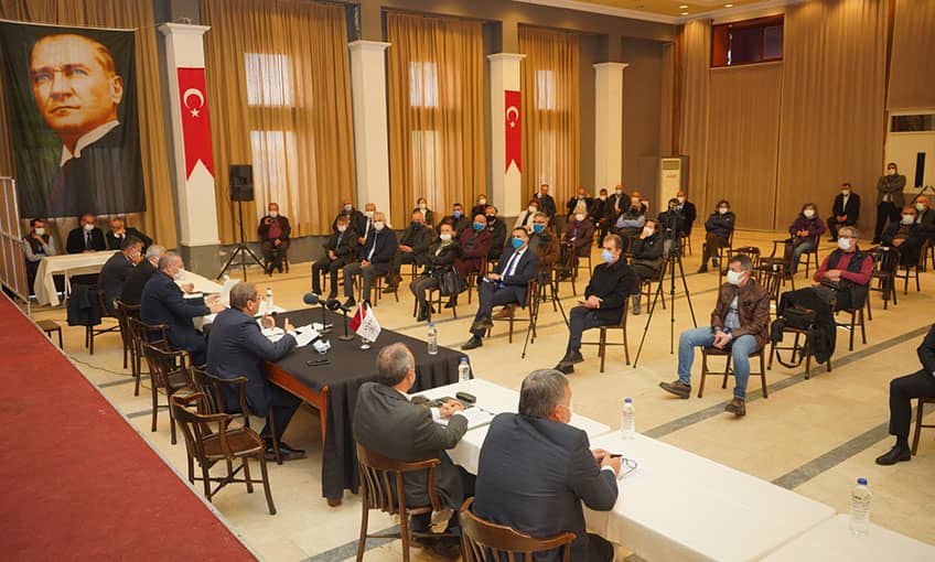 Ayvalık sahipsiz ve korumasız değildir