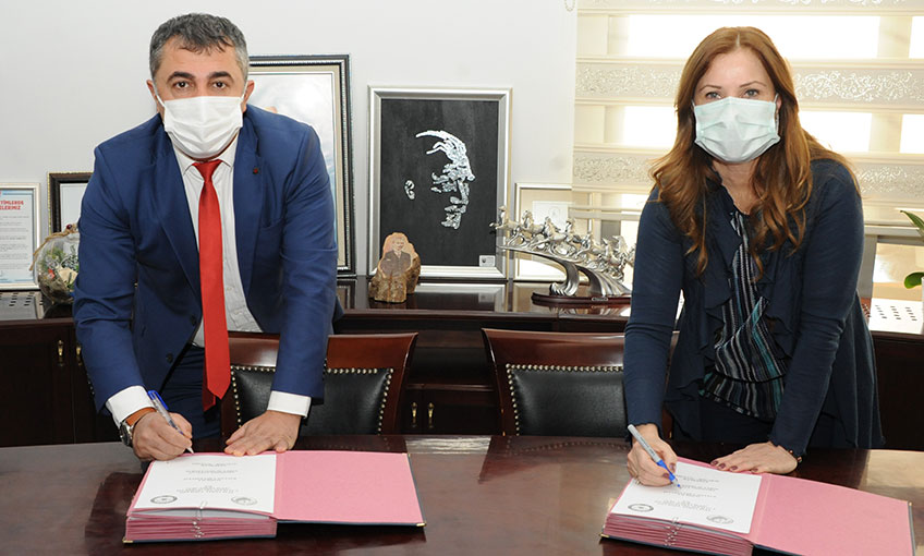 Balçova’daki memurlara yeni yıl müjdesi