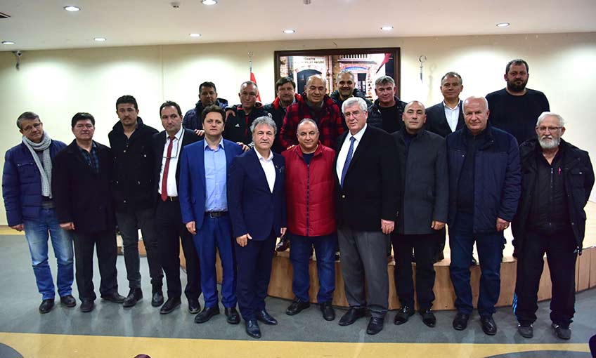 Bornova kulüpleri tek yürek