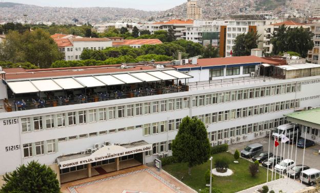 DEÜ Lokal çatı hazır