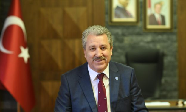 Üniversite- sanayi iş birliğini desteklemeye devam edeceğiz