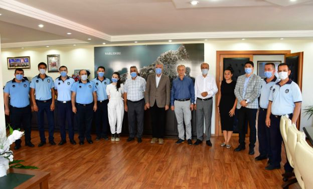 Narlıdere’de bayram kutlaması