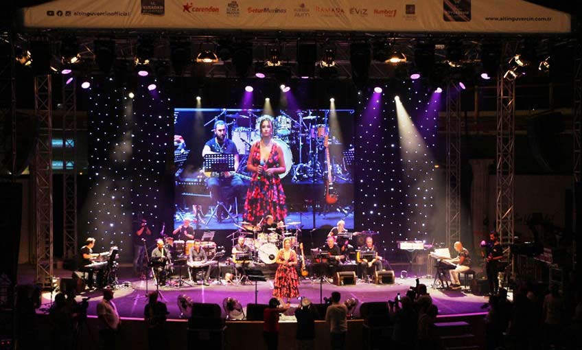 Kuşadası’nda Altın Güvercin heyecanı başladı