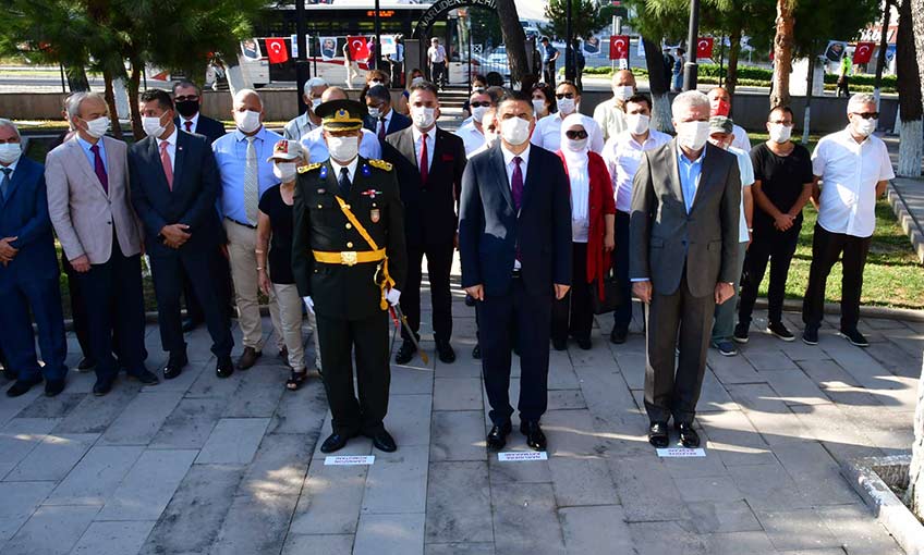 Narlıdere’de 30 Ağustos’a buruk kutlama