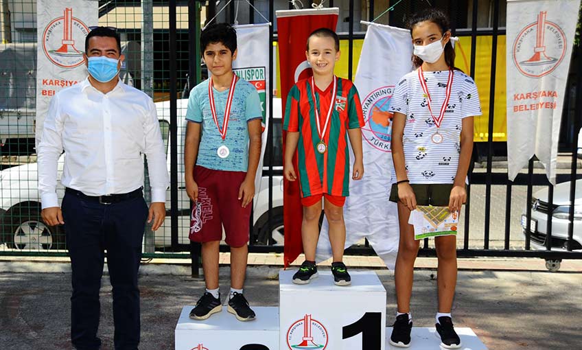 7 yaşında, ilk yarışında şampiyon