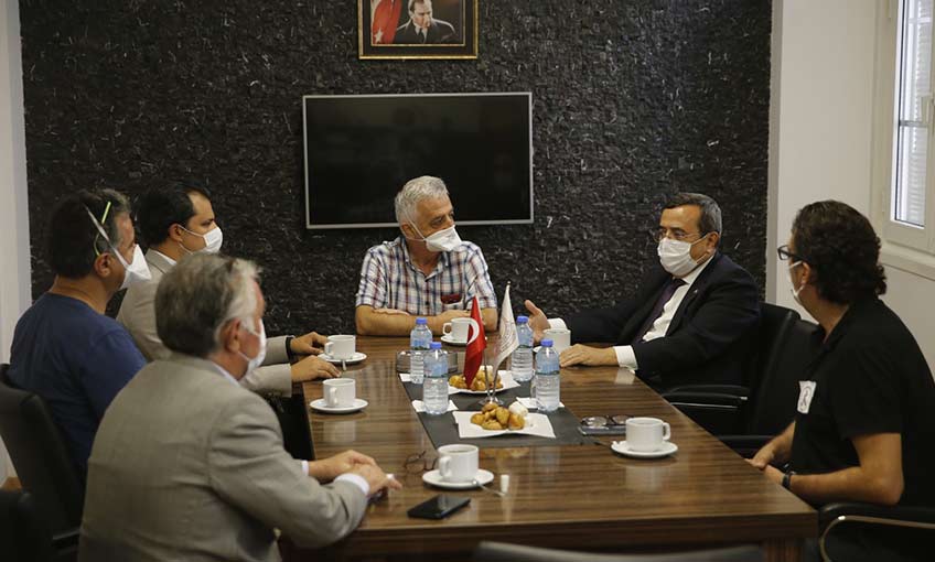 Sağlık çalışanlarımızın yanındayız