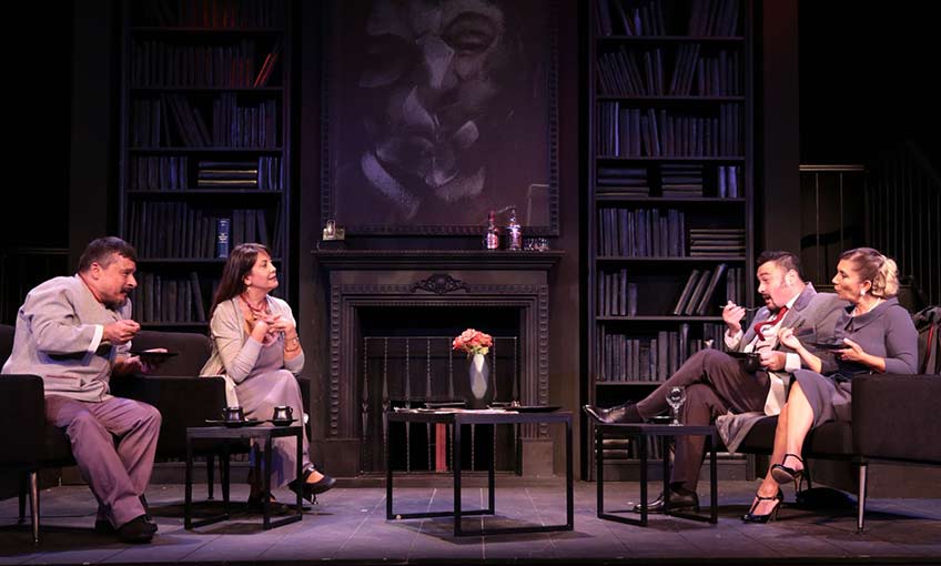 Sezona iki yeni prömiyer ile devam