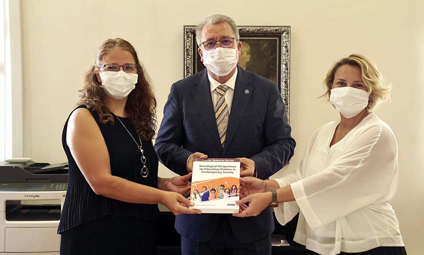 Editörler:Egeli akademisyenler