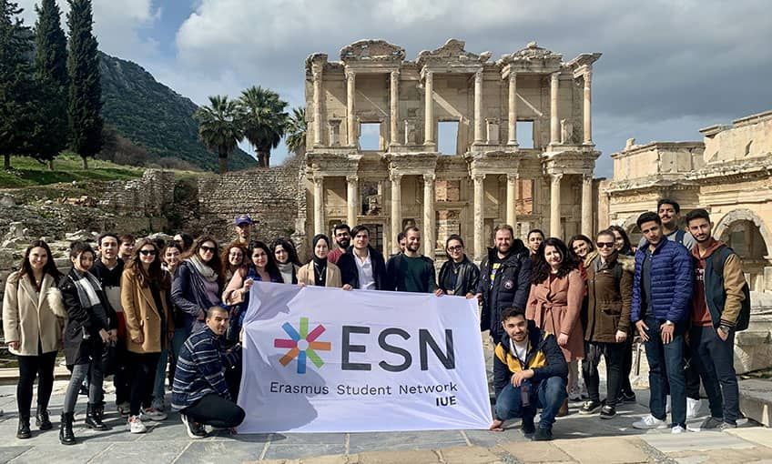 İzmir Ekonomi’ye ‘Avrupa’ akreditasyonu