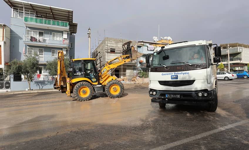 Gaziemir’de yağmur seferberliği