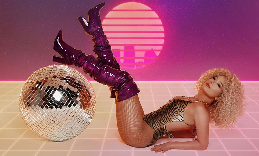 Gülçin Ergül 80’lere Işınlıyor